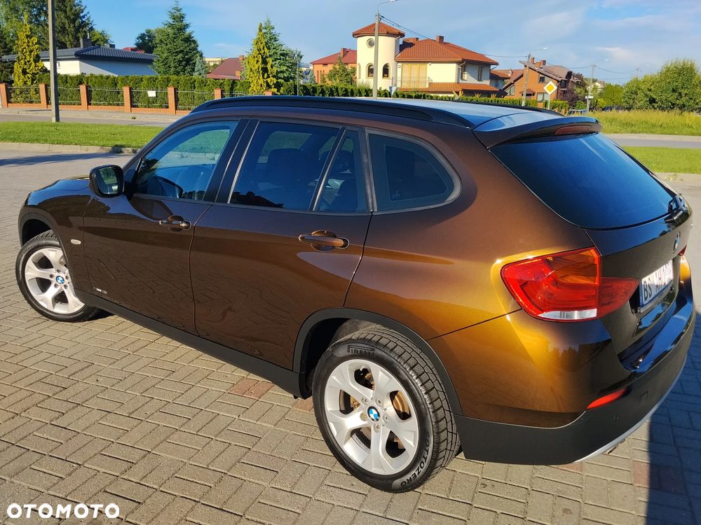 BMW X1 sDrive18i xLine - 17