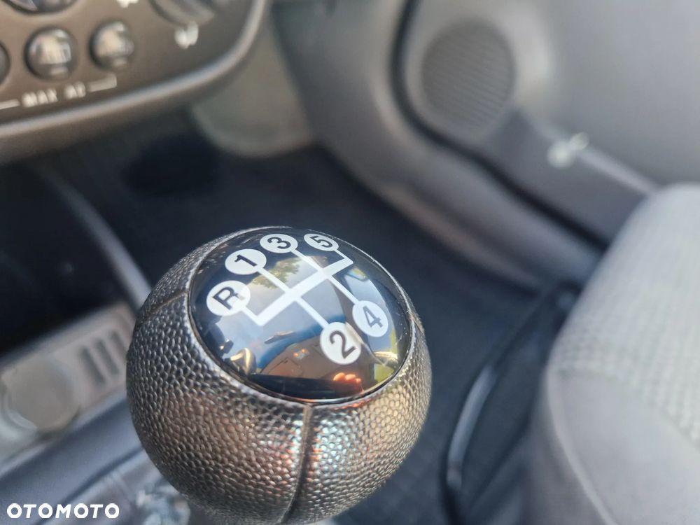 Opel Combo - 17