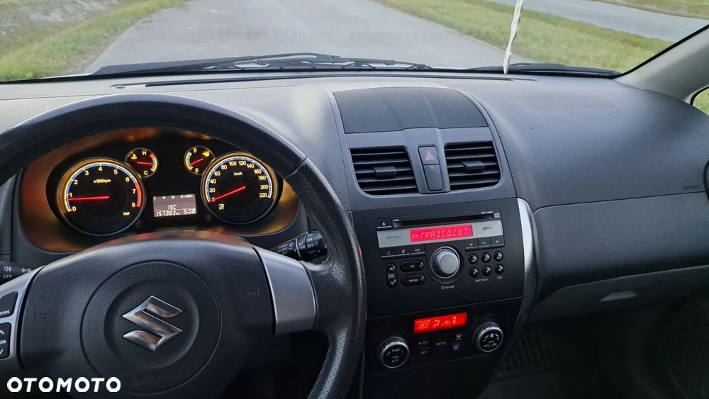 Suzuki SX4 - 19