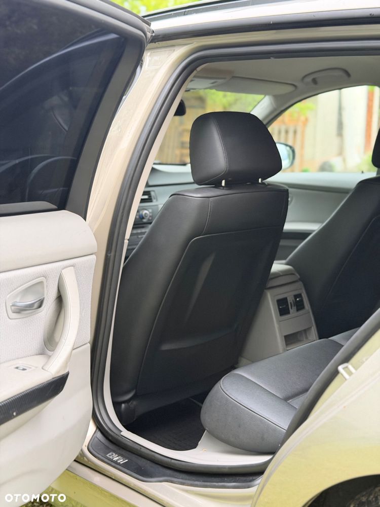 BMW Seria 3 318d Luxury Line - 5