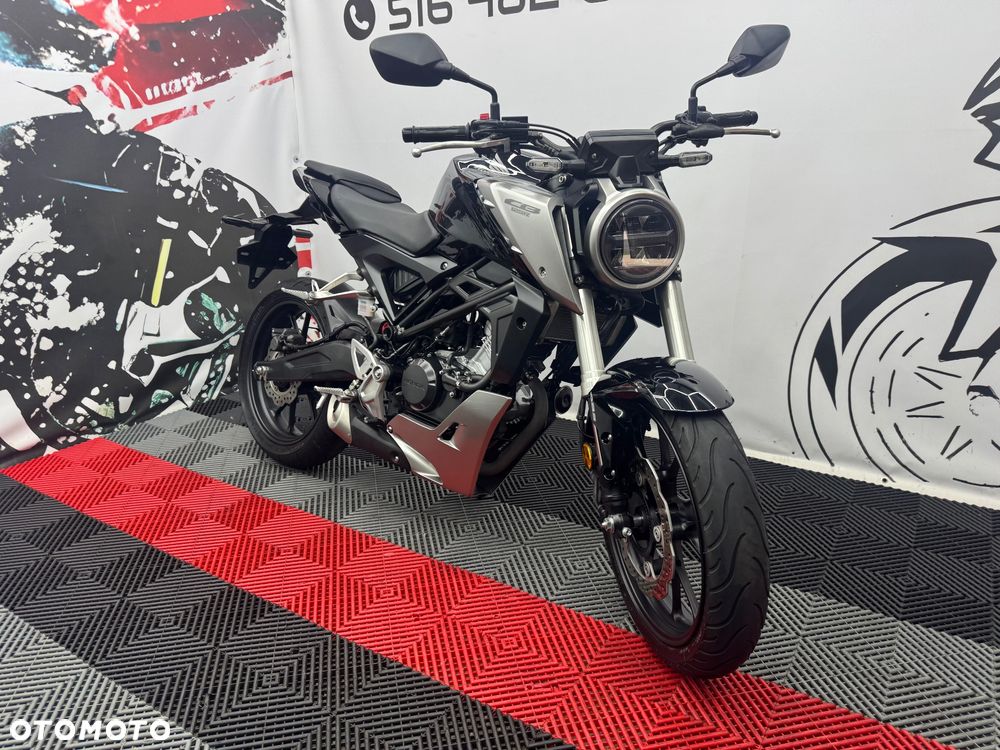 Honda CB - 3