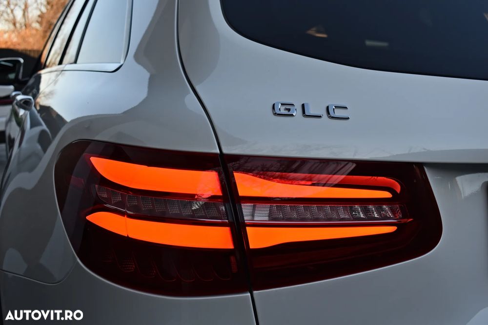 Mercedes-Benz GLC 220 d 4MATIC 9G-TRONIC Exclusive - 35