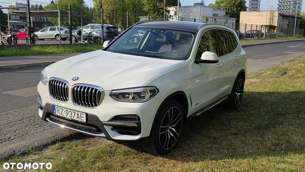 BMW X3 xDrive20d Luxury Line - 3