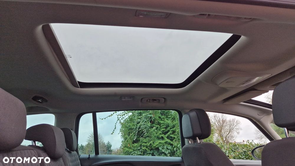 Opel Zafira 1.4 Turbo Edition - 10