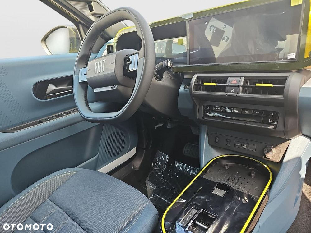 Fiat Grande Panda - 10