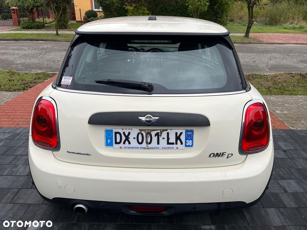 MINI ONE D Blackyard - 6