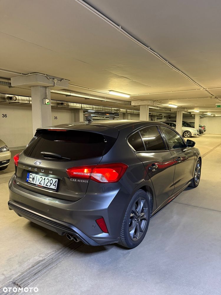 Ford Focus - 5