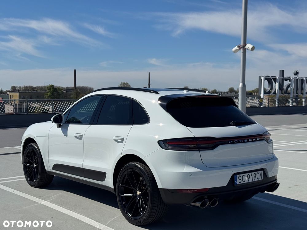 Porsche Macan - 16