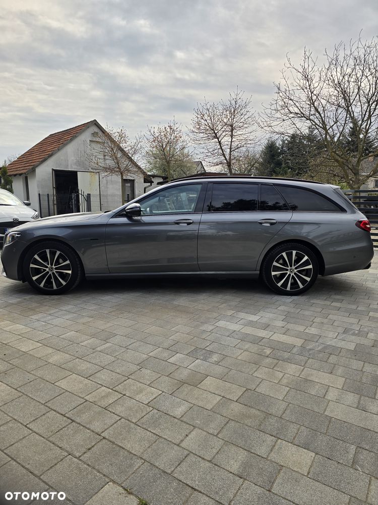 Mercedes-Benz Klasa E 300 de AMG/Avantgarde - 4