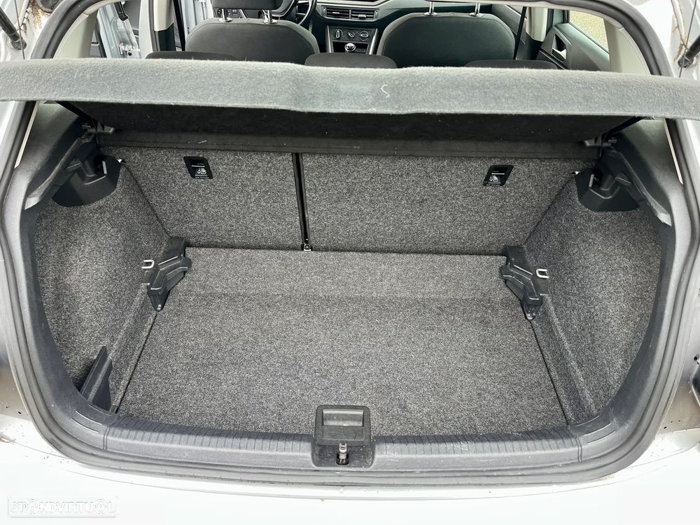 VW Polo 1.0 Confortline - 17