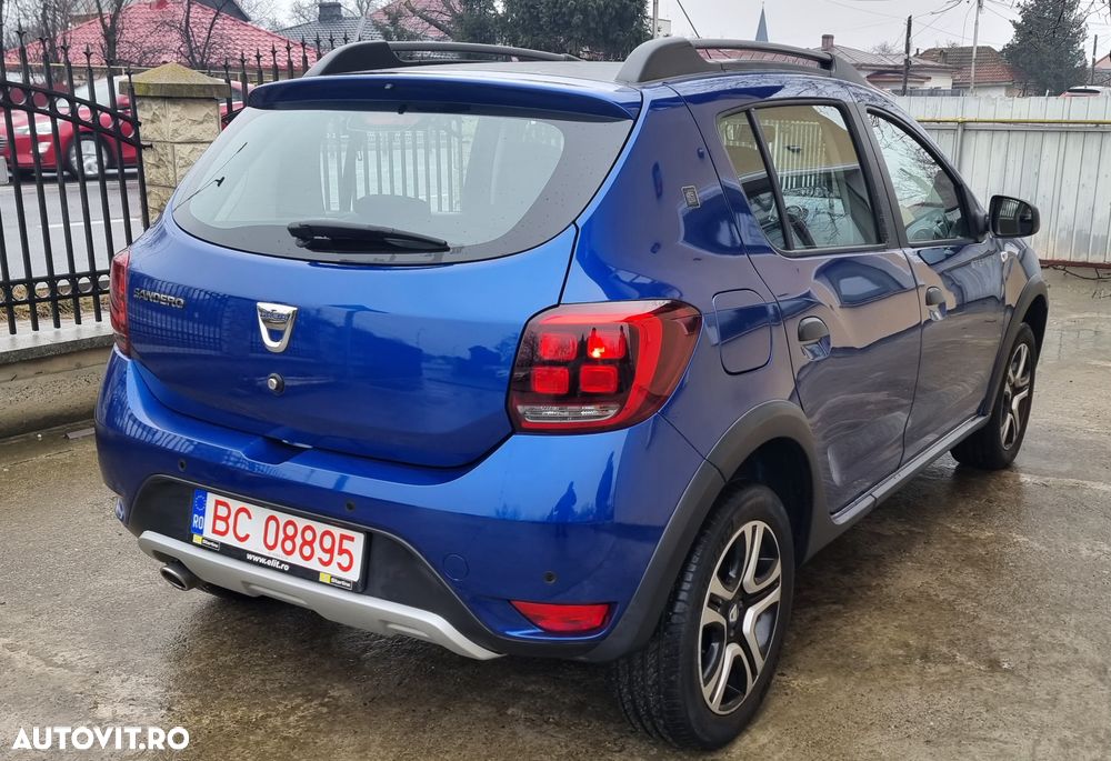 Dacia Sandero Stepway Blue dCi 95 Celebration - 4