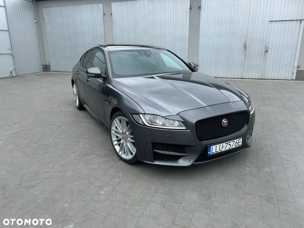 Jaguar XF 20d AWD R-Sport - 1