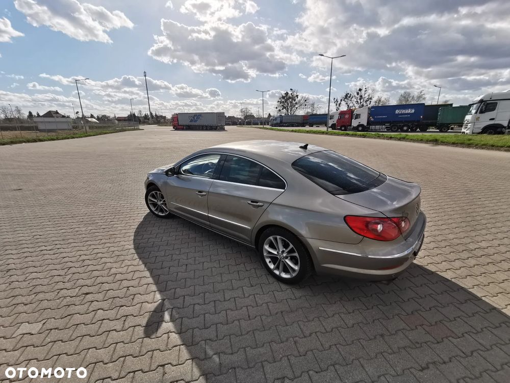 Volkswagen Passat CC 2.0 TDI DPF DSG - 11