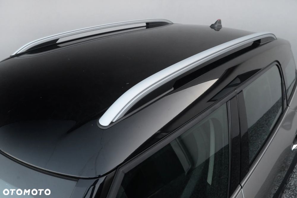 MINI Countryman Cooper SE ALL4 John Cooper Works Trim - 17