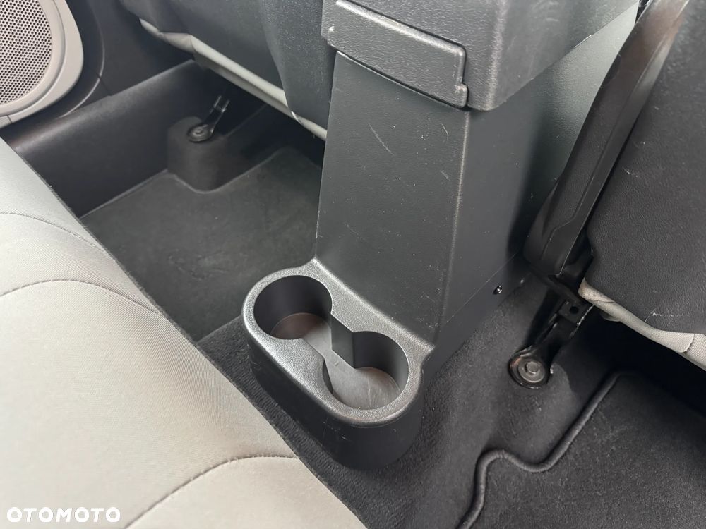 Jeep Compass 2.4I 4x4 Sport - 33