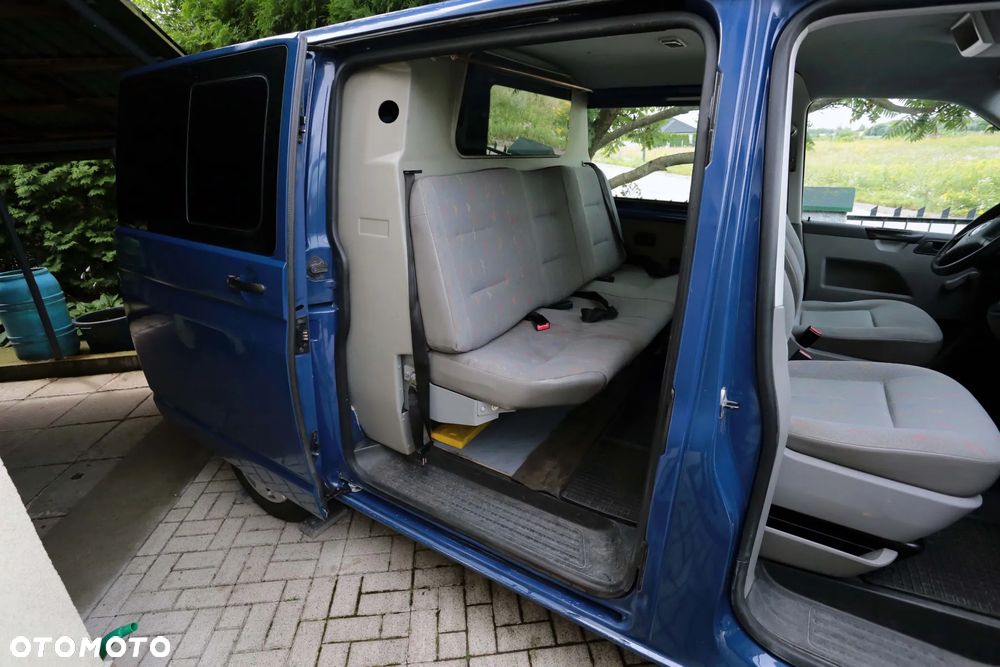 Volkswagen Furgon 5-osobowy - 10