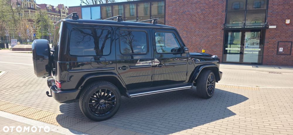Mercedes-Benz Klasa G 400 d - 4