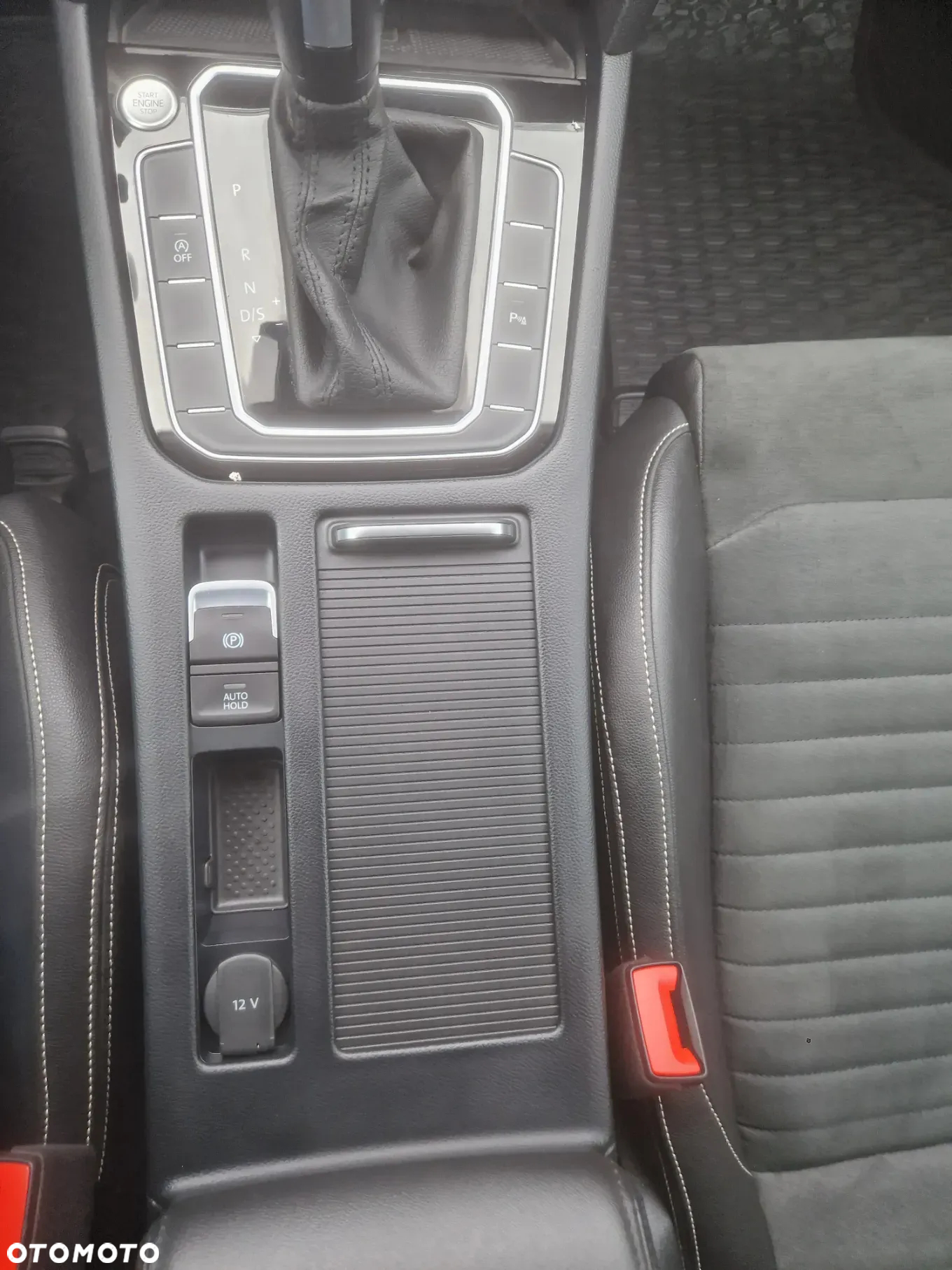 Volkswagen Passat 2.0 TDI 4Mot Elegance DSG - 27