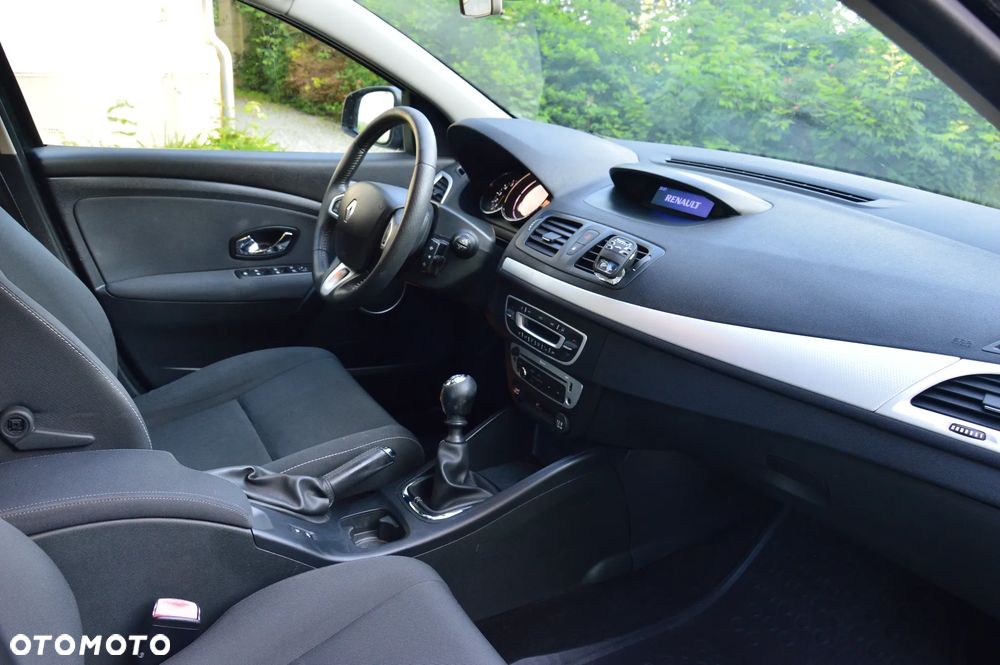Renault Megane - 24