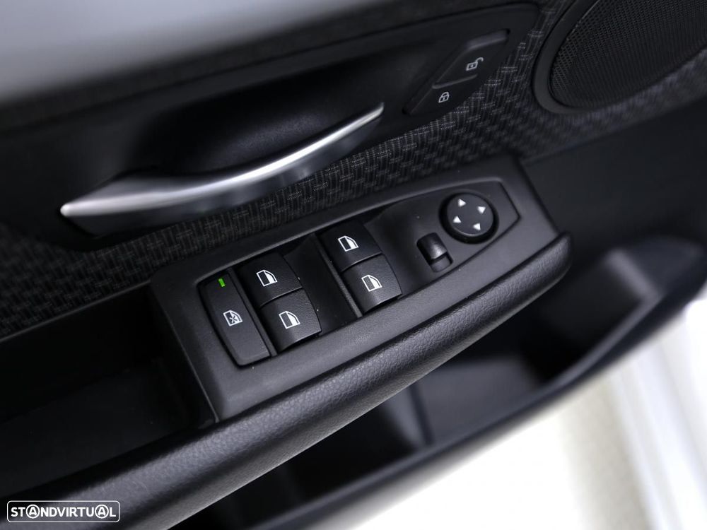 BMW 216 Active Tourer - 13