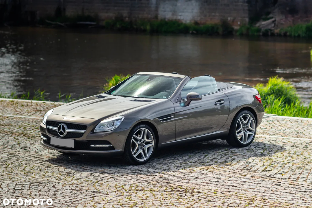 Mercedes-Benz SLK 200 (BlueEFFICIENCY) - 9