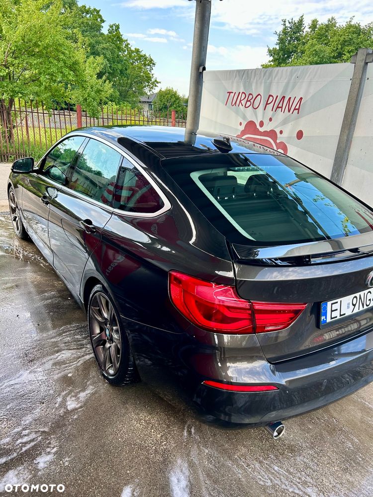 BMW 3GT 318d Sport Line - 13