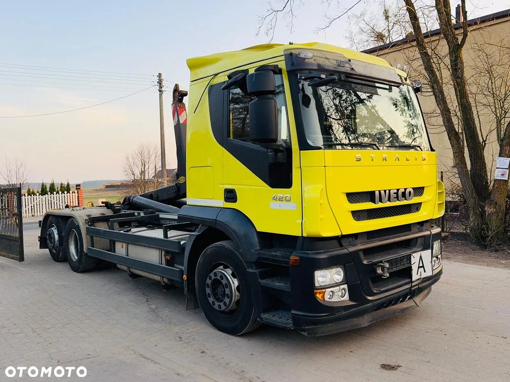 Iveco STRALIS - 11