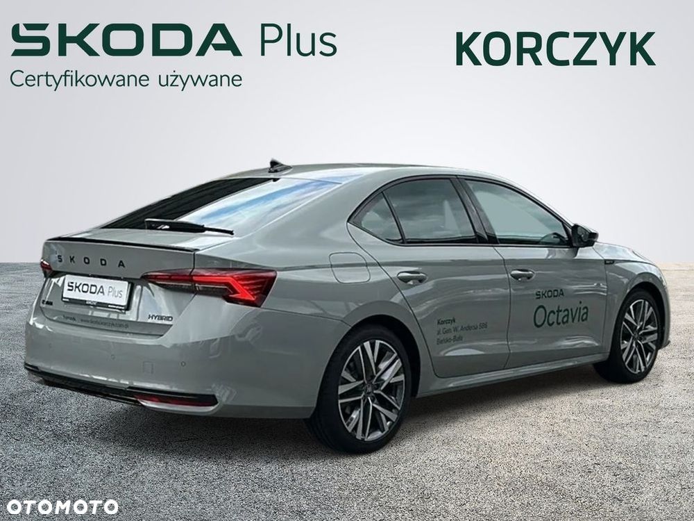 Skoda Octavia 1.5 TSI mHEV Sportline DSG - 5