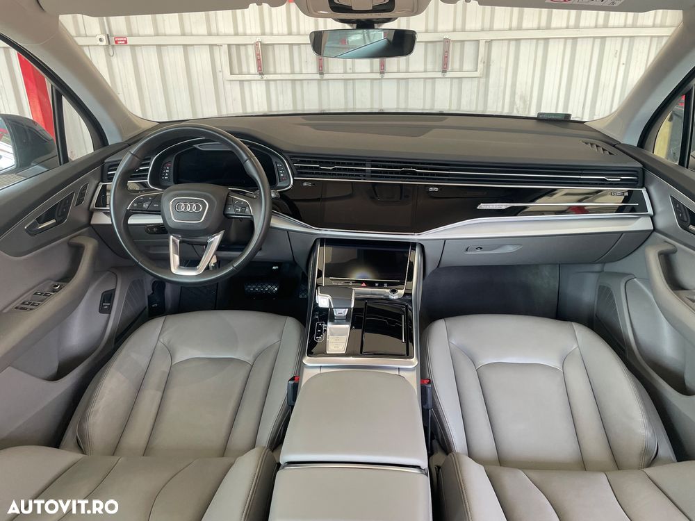 Audi Q7 3.0 45 TDI quattro Tiptronic MHEV S Line - 6
