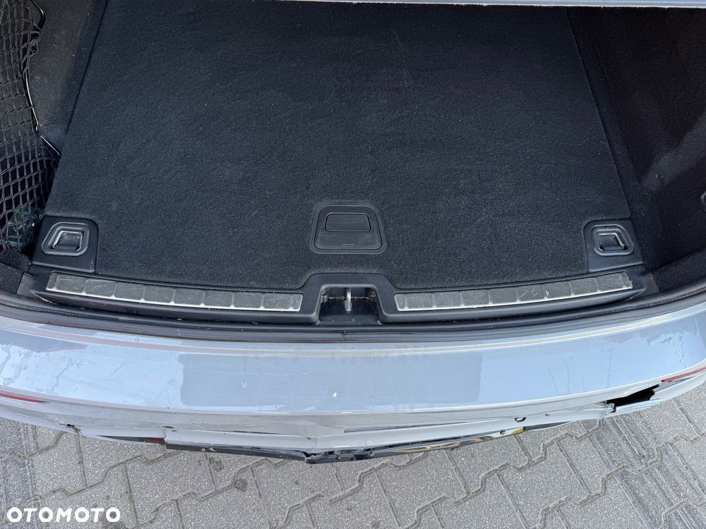 Volvo XC 60 B5 B AWD Plus Dark - 28