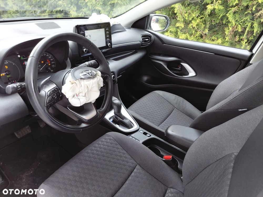 Toyota Yaris - 20