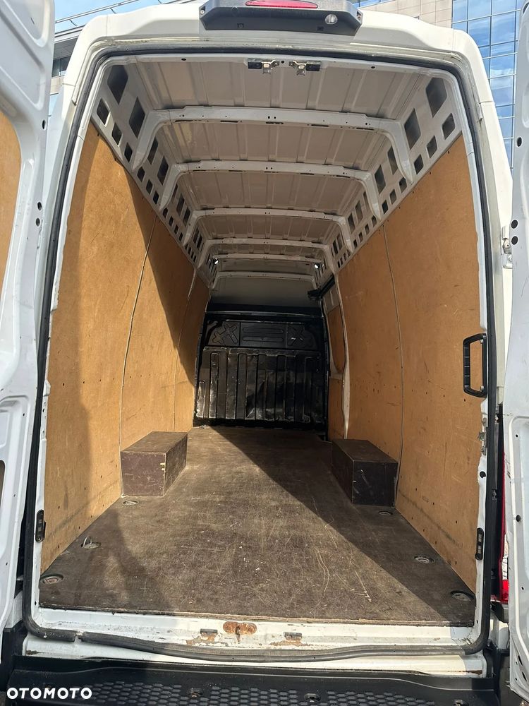 Iveco Daily 35S16 - 12