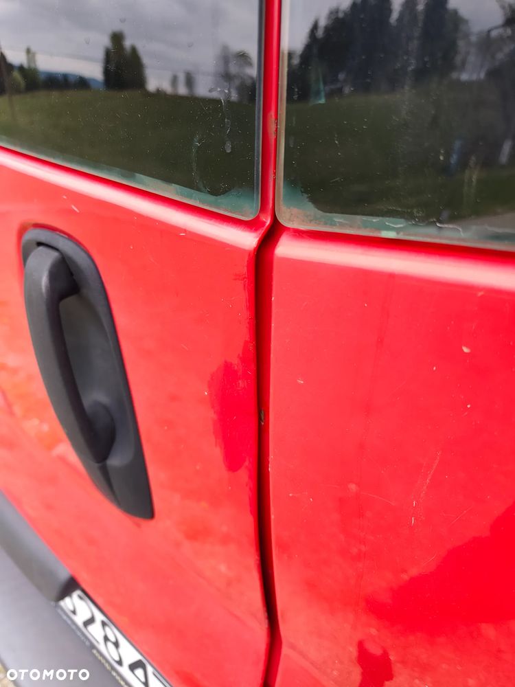 Renault Trafic II - 15