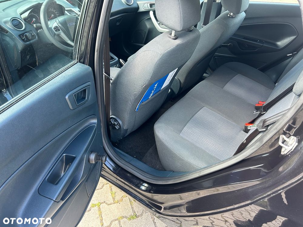 Ford Fiesta 1.25 Champions Edition - 14