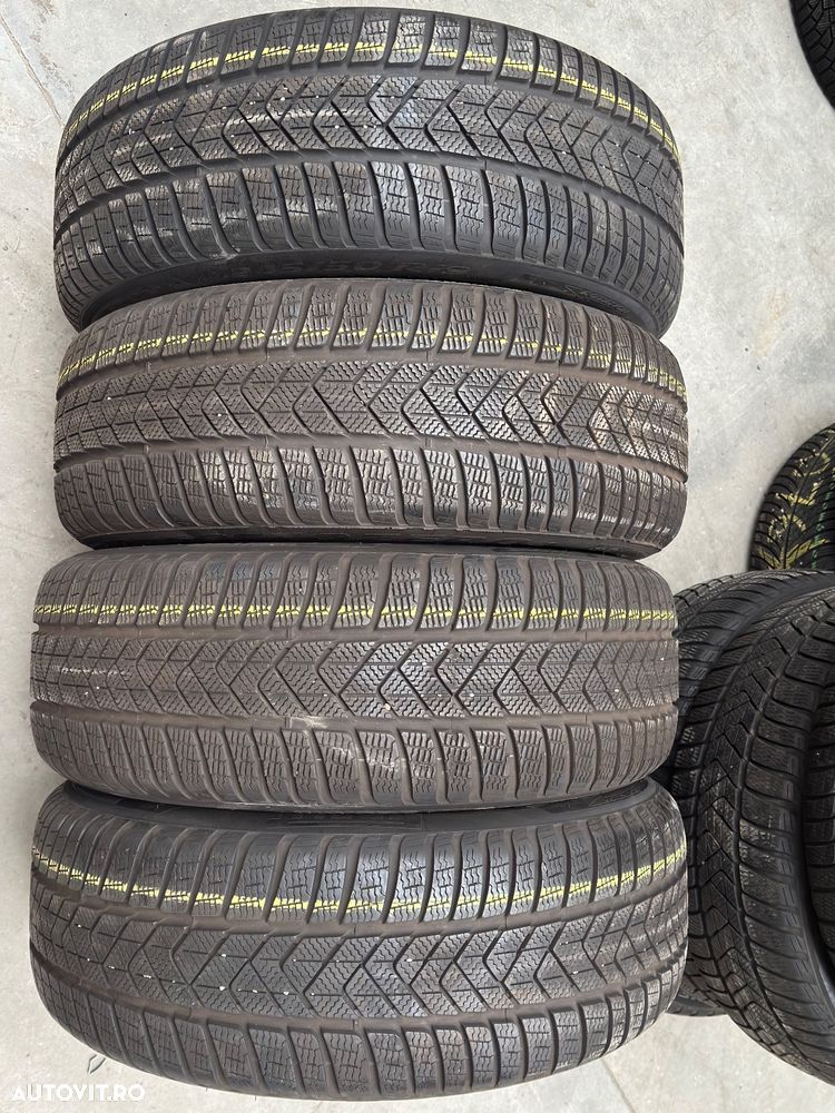 Vând 4 anvelope 245/50/19 Pirelli de iarnă cu runflat ca noi - 1