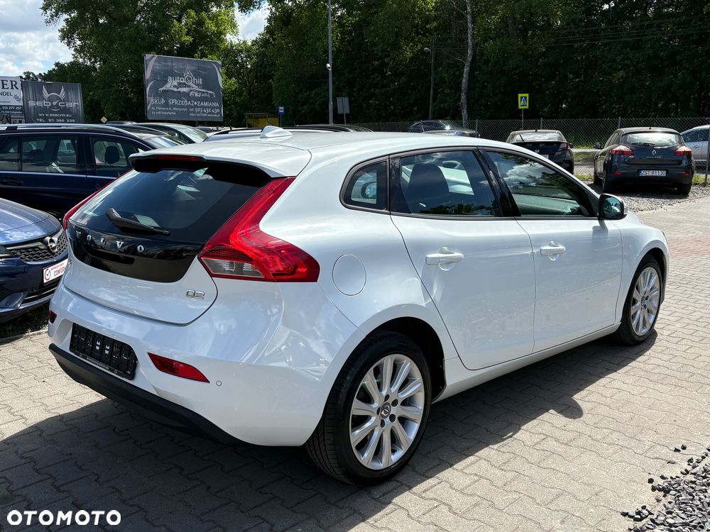 Volvo V40 D2 Kinetic - 3