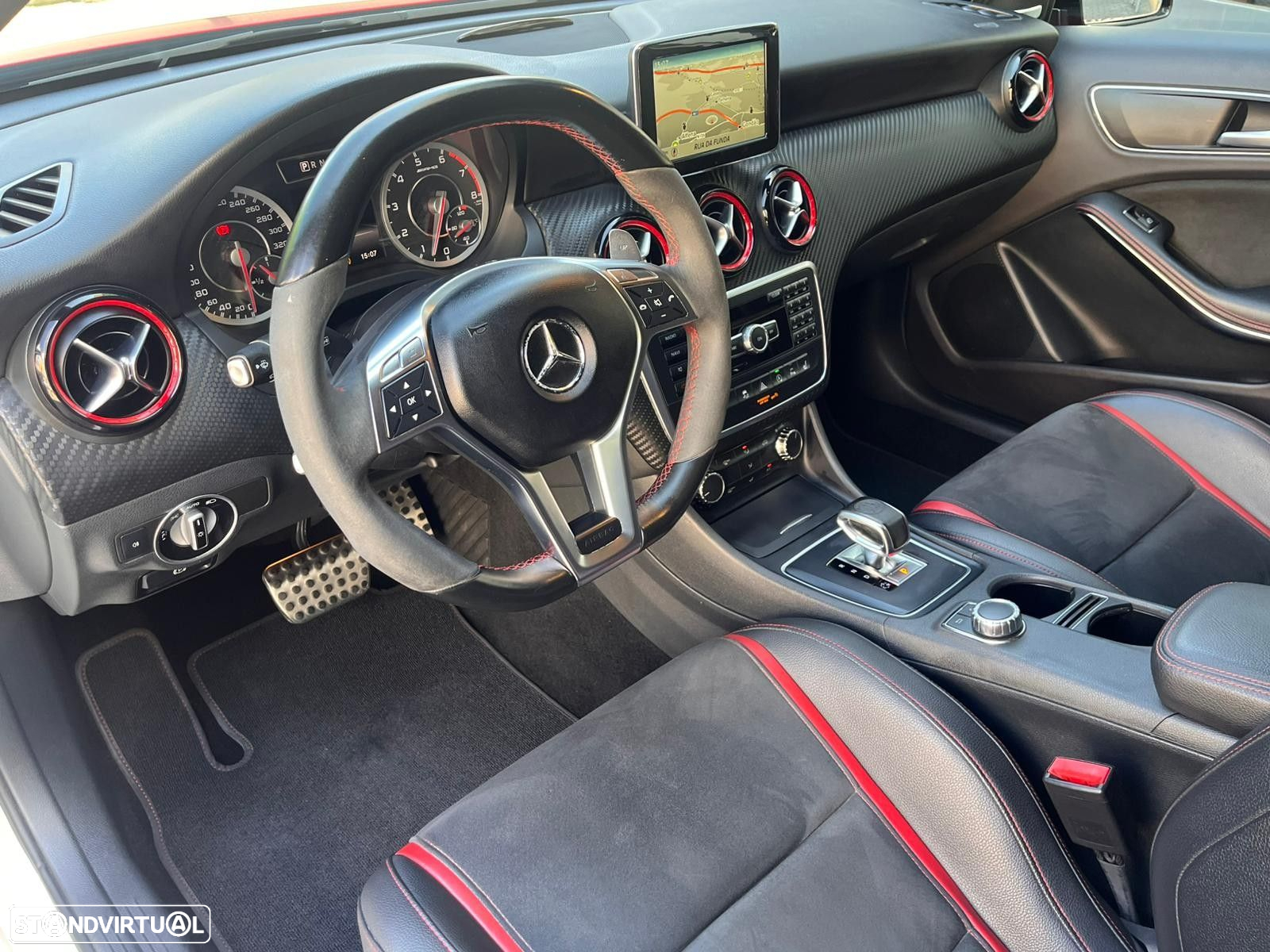 Mercedes-Benz A 45 AMG 4-Matic - 30