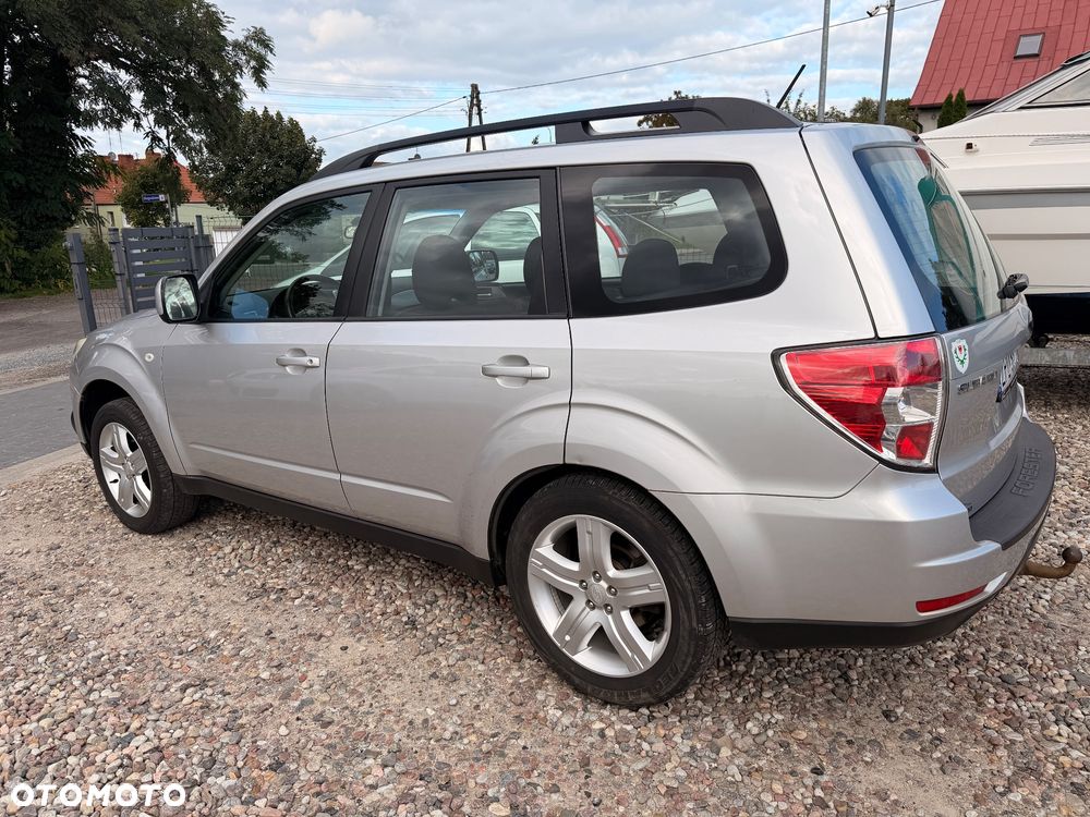 Subaru Forester 2.0 XA TRE - 16