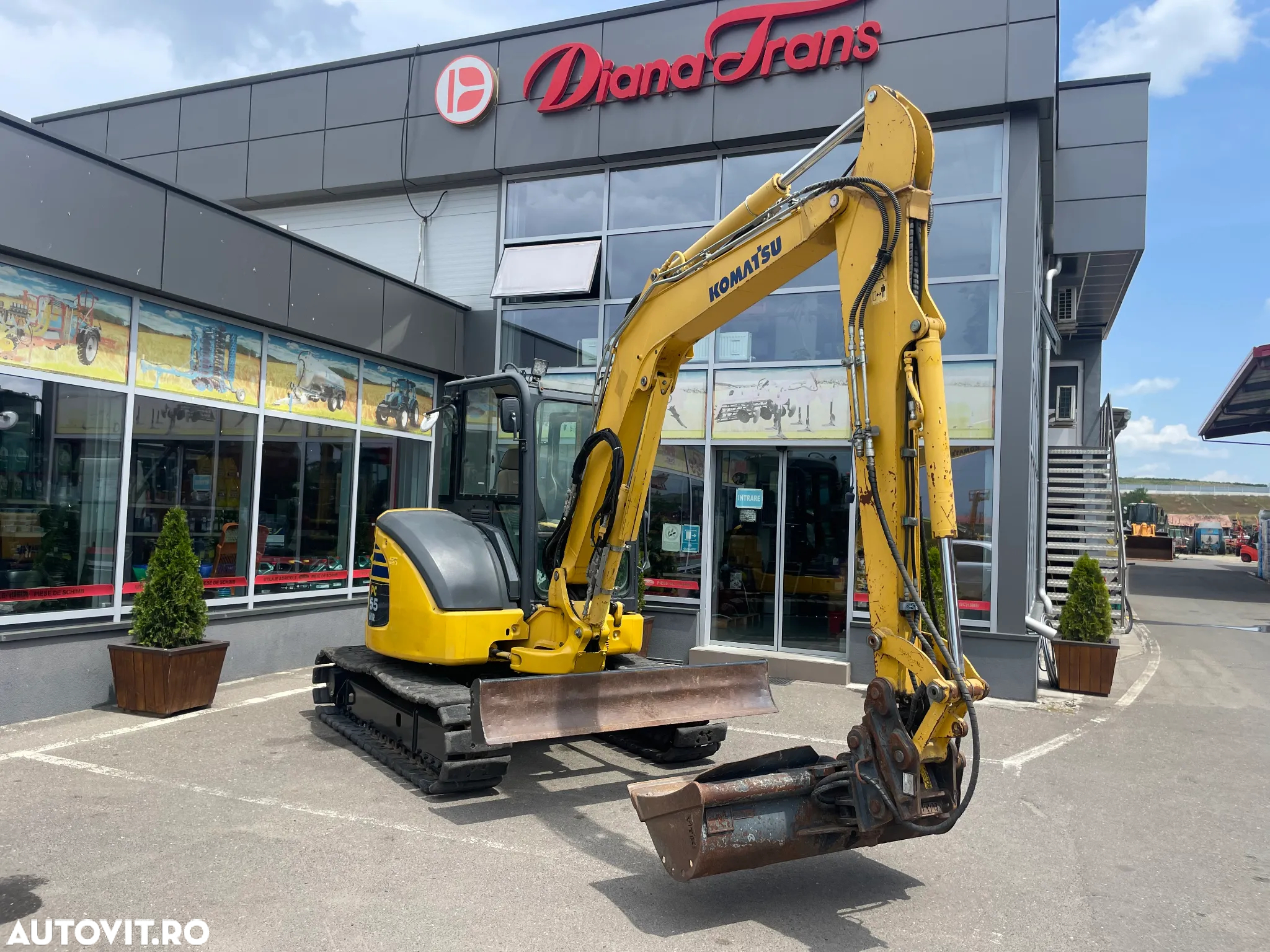 Komatsu PC55MR-3 - 2