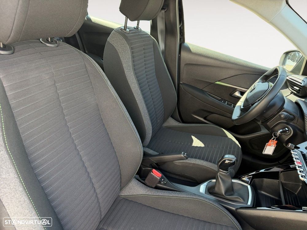 Peugeot 208 1.2 PureTech Active — fotografia 15