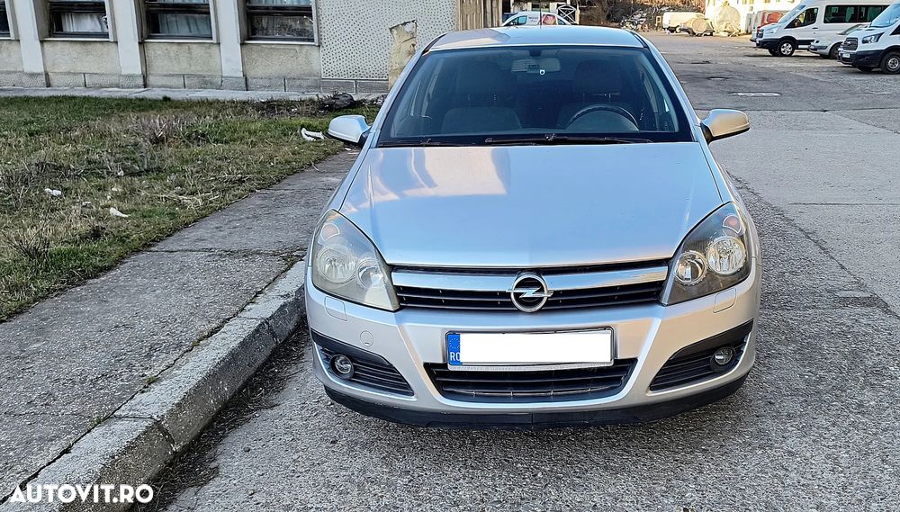 Opel Astra - 1