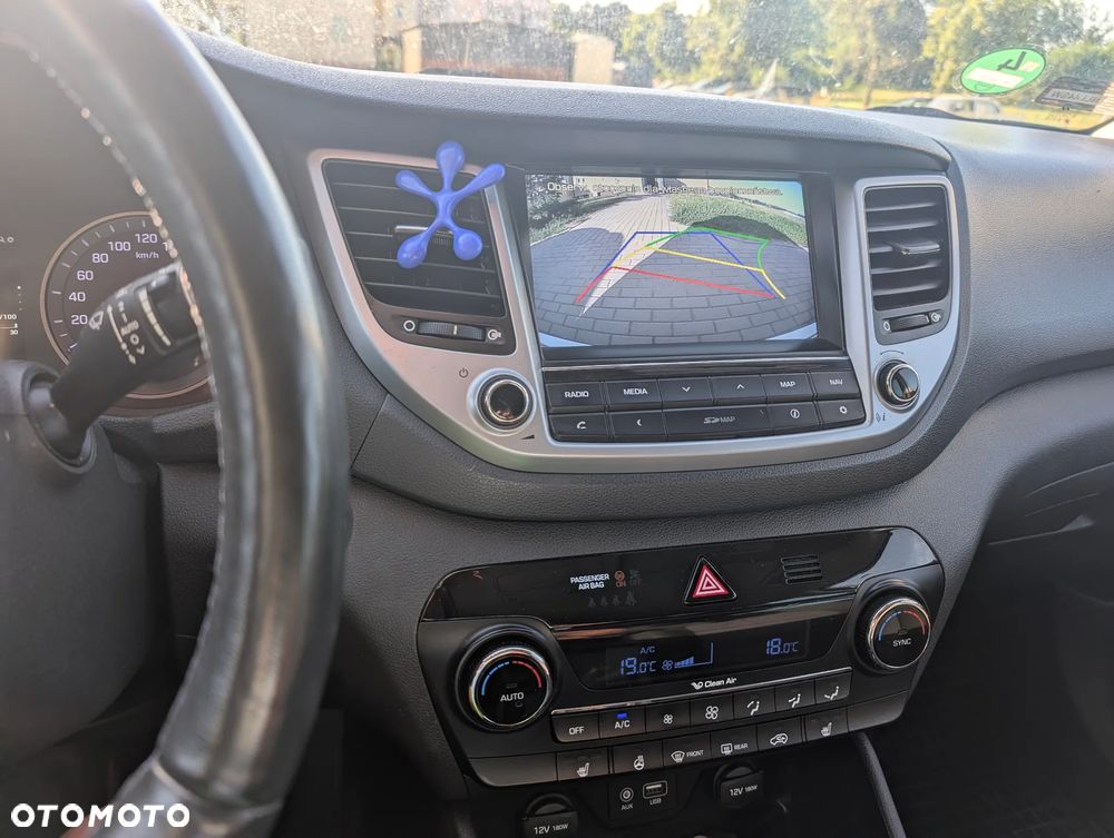 Hyundai Tucson 1.7 CRDI BlueDrive Style 2WD - 6