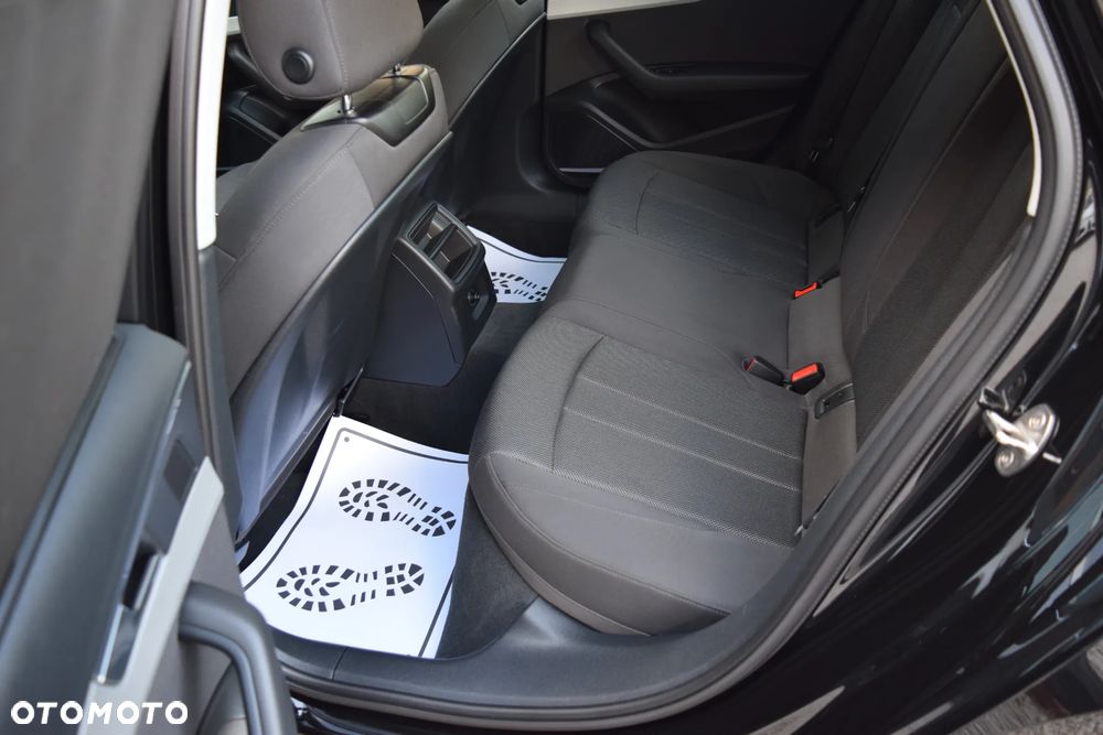 Audi A4 Limousine 2.0 TDI Sport S tronic - 36