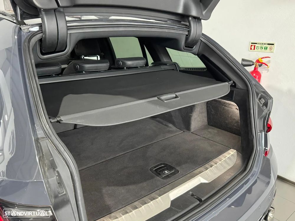 BMW 330 e Touring Pack M Auto - 12