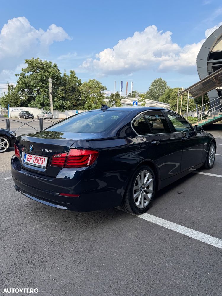 BMW 5 Series 2012 — imagine 4