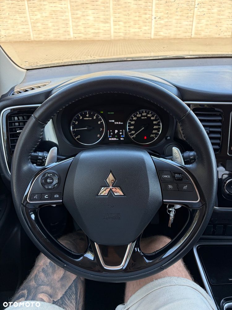 Mitsubishi Outlander 2.0 2WD CVT Edition+ - 19