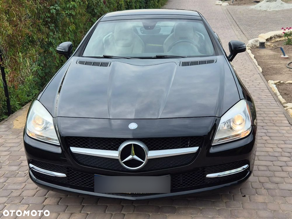 Mercedes-Benz SLK 300 9G-Tronic - 11