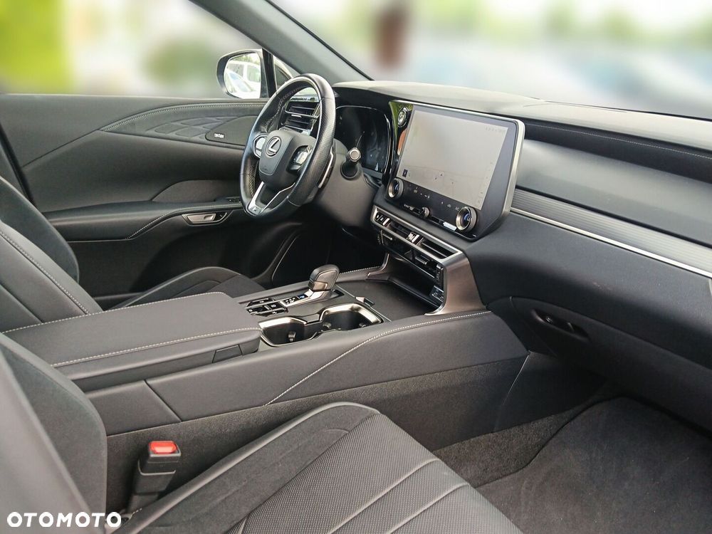 Lexus RX - 10