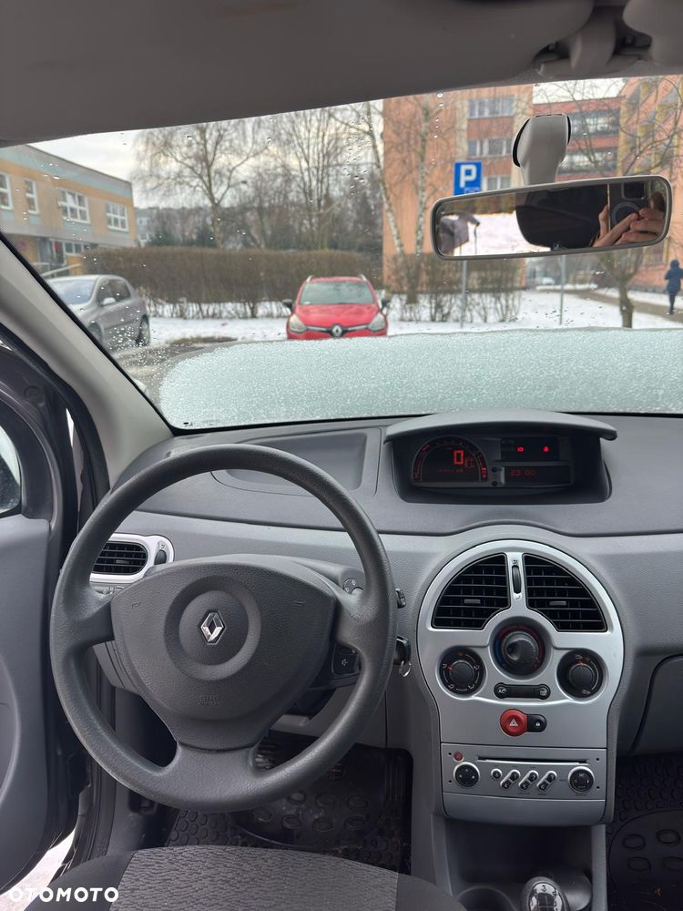 Renault Modus - 11