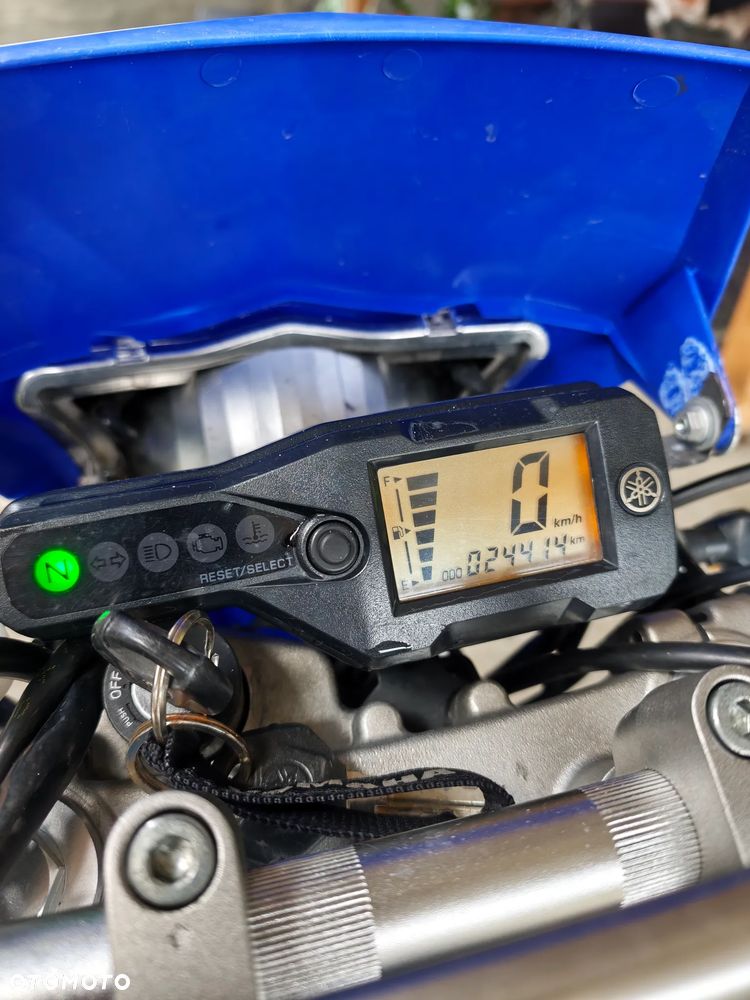 Yamaha WR - 14